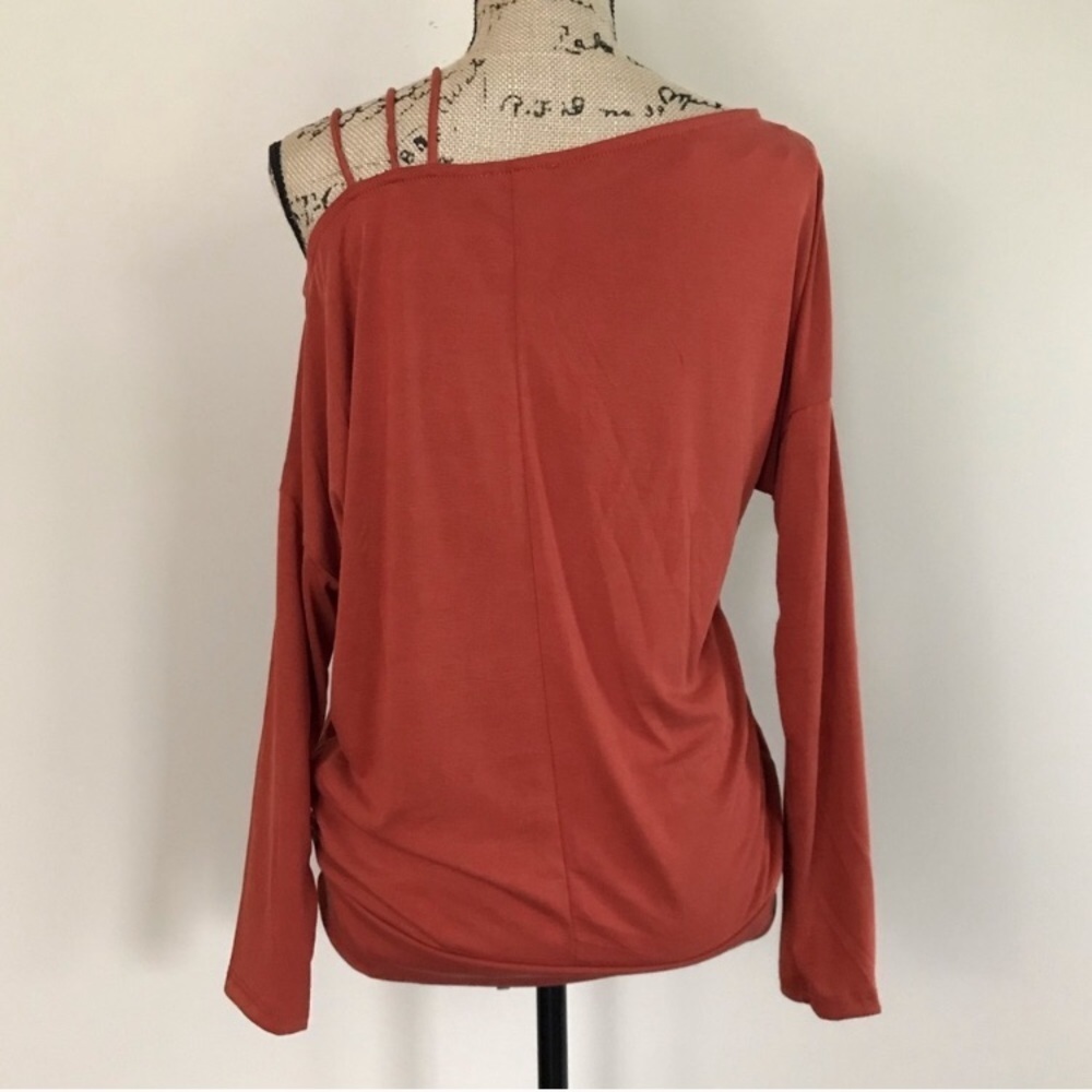 Rust strap shoulder top - Picture 6 of 6
